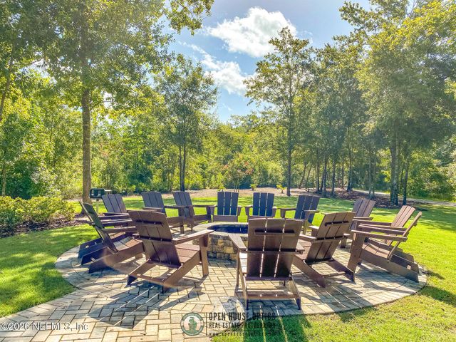 120 BURLCREST Court, St. Augustine, FL 32092