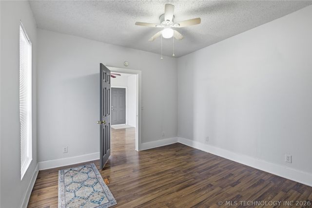 1633 E 4th Street, Tulsa, OK 74120