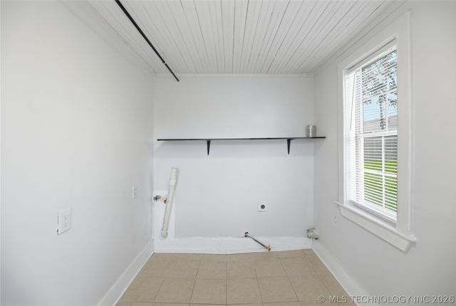 1633 E 4th Street, Tulsa, OK 74120