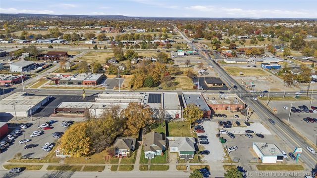 1633 E 4th Street, Tulsa, OK 74120