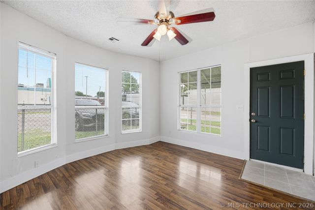 1633 E 4th Street, Tulsa, OK 74120