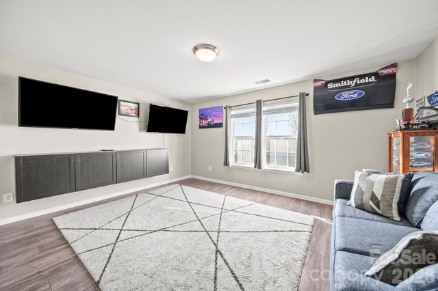 2020 Quill Court, Kannapolis, NC 28083