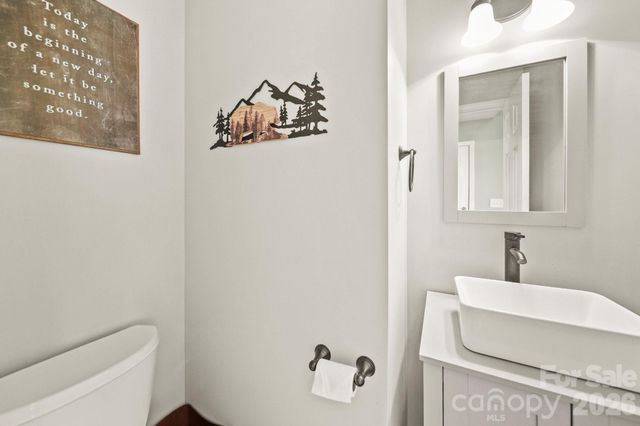 2020 Quill Court, Kannapolis, NC 28083