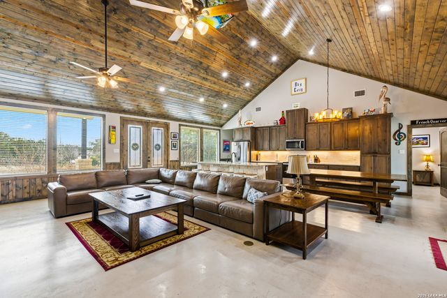 1644 Mountain Valley, Concan, TX 78838