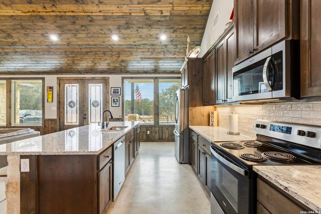 1644 Mountain Valley, Concan, TX 78838