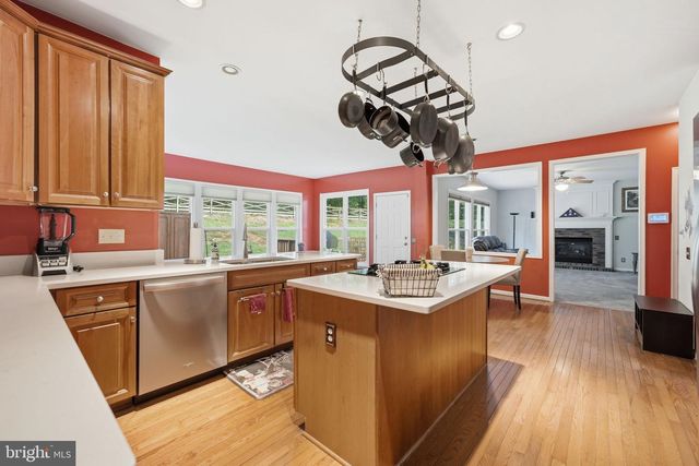 7735 SILO MILL CT, Manassas, VA 20112