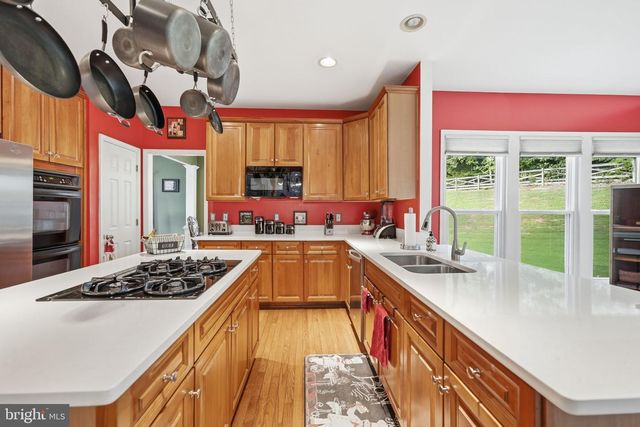 7735 SILO MILL CT, Manassas, VA 20112