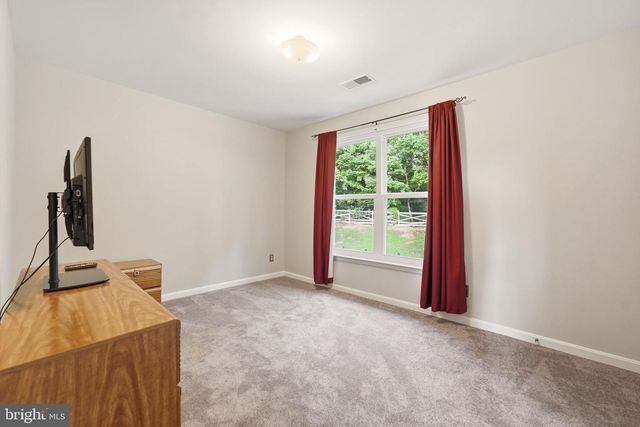 7735 SILO MILL CT, Manassas, VA 20112