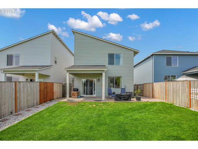 160 KINDRE St, St Helens, OR 97051
