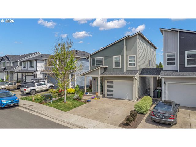 160 KINDRE St, St Helens, OR 97051