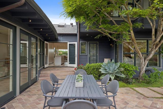 44 San Rafael Ave, Belvedere, CA 94920