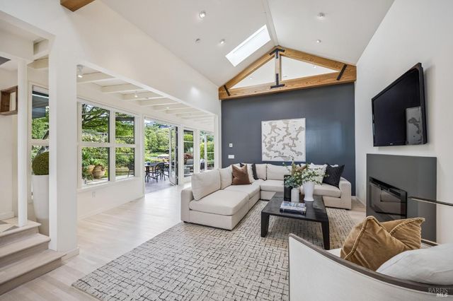 44 San Rafael Ave, Belvedere, CA 94920