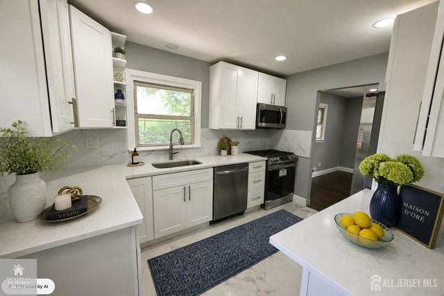 210 S 9th Avenue S, Highland Park, NJ 08904