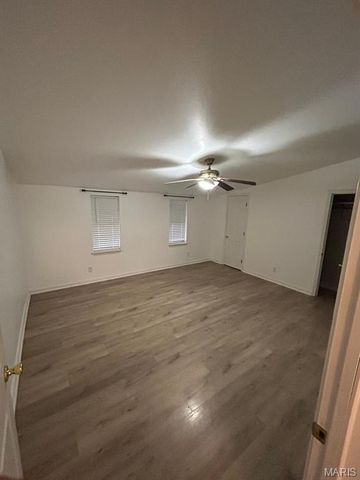 112 E. Martin Street, Perry, MO 63462