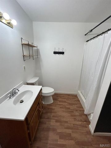 112 E. Martin Street, Perry, MO 63462