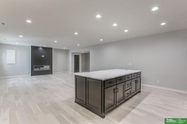 5409 N 197th Street, Elkhorn, NE 68022