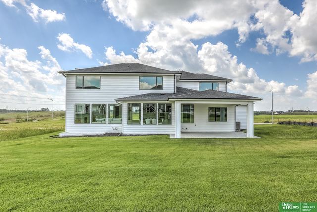5409 N 197th Street, Elkhorn, NE 68022