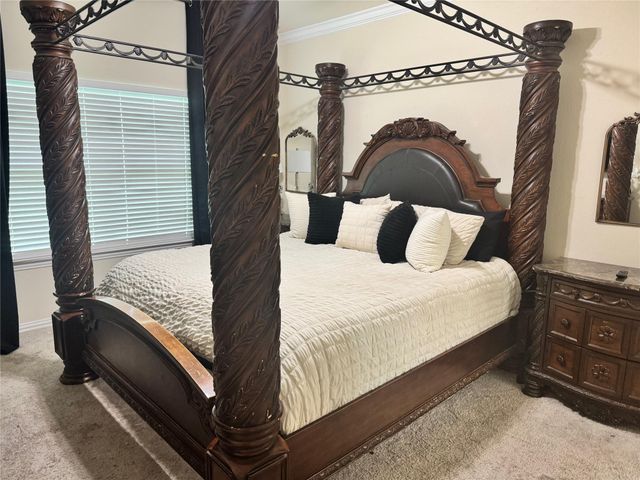 9922 Pine Forest Court, Baytown, TX 77521