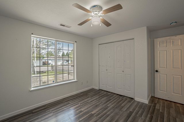 8022 Brie Terrace, White City, OR 97503