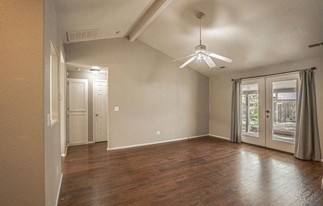 8022 Brie Terrace, White City, OR 97503