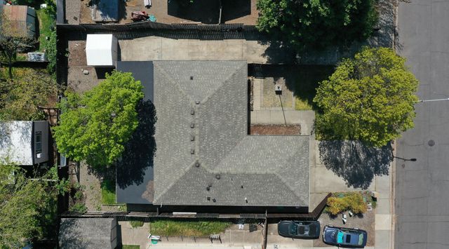 8022 Brie Terrace, White City, OR 97503