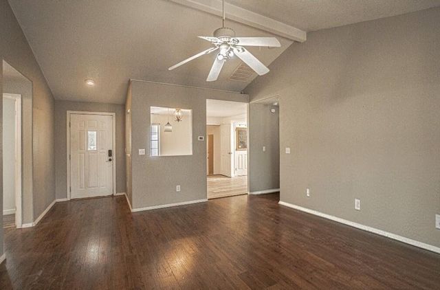 8022 Brie Terrace, White City, OR 97503