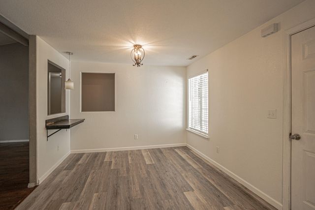 8022 Brie Terrace, White City, OR 97503