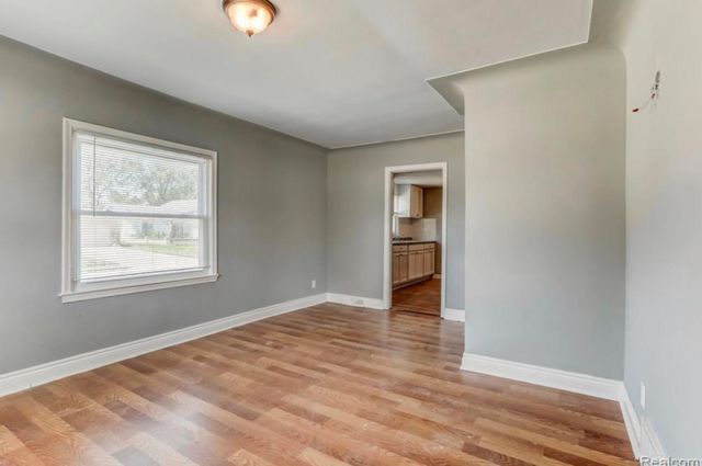 25680 Dodge Street, Roseville, MI 48066