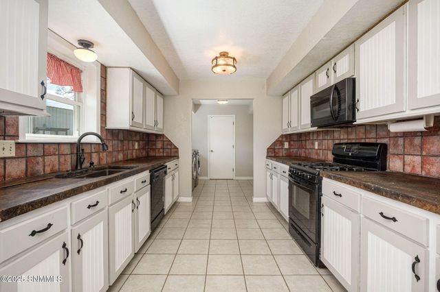 5750 Shadow Hills Road, Las Cruces, NM 88012
