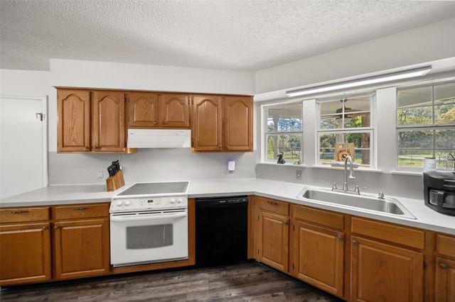 201 Pine Road, Coldspring, TX 77331