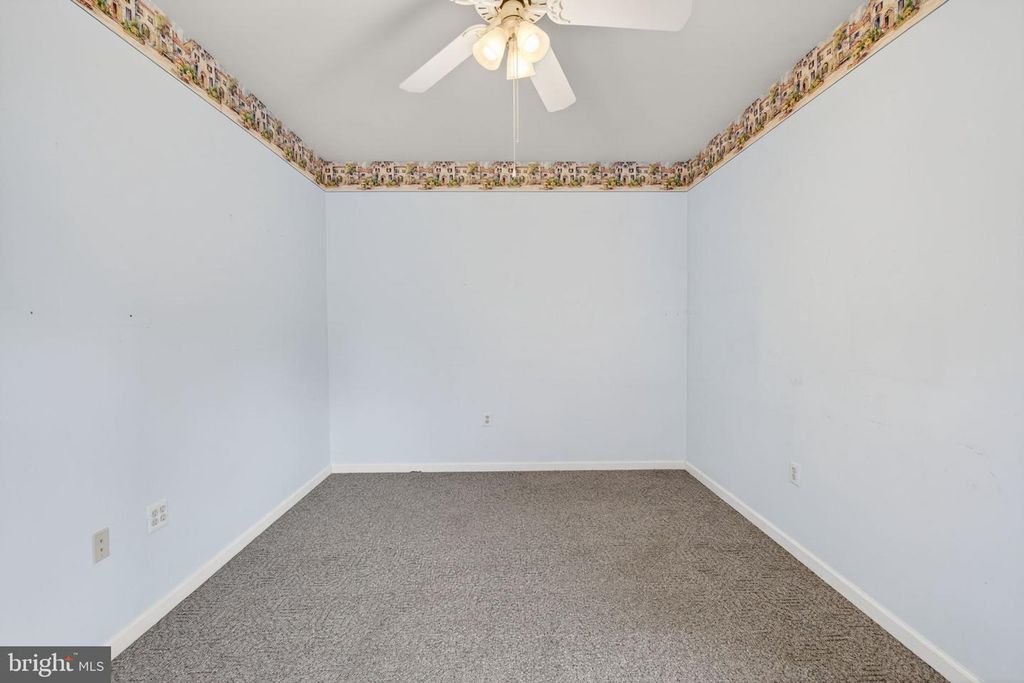 Image 45 of property listing at 710 WATERS EDGE CT, Sykesville, MD 21784