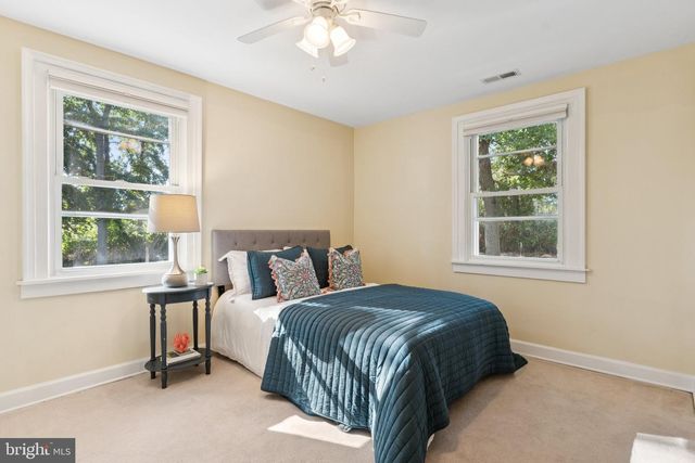 7654 BAY ST, Pasadena, MD 21122