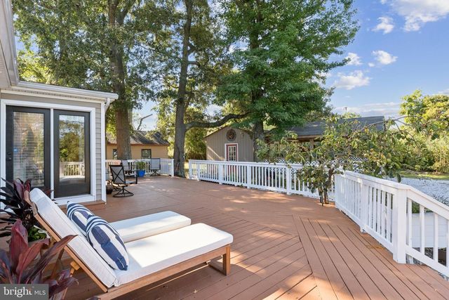 7654 BAY ST, Pasadena, MD 21122