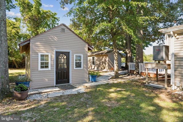 7654 BAY ST, Pasadena, MD 21122