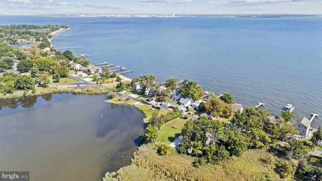 7654 BAY ST, Pasadena, MD 21122