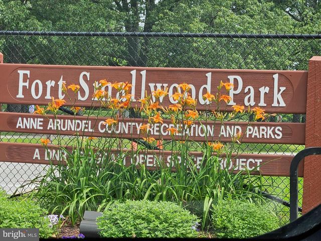 7654 BAY ST, Pasadena, MD 21122