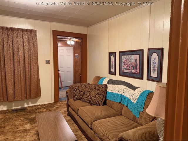 2529 Conner Avenue, Hurricane, WV 25526