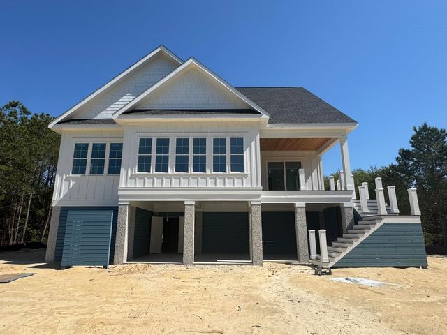 292 Colony Club Dr., Georgetown, SC 29440