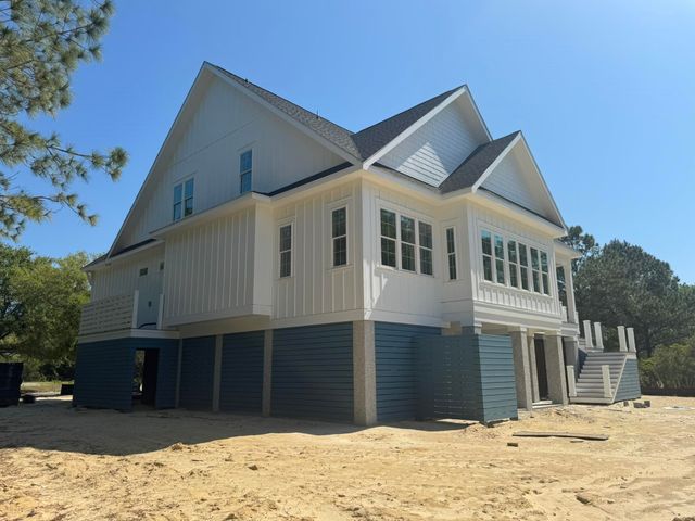 292 Colony Club Dr., Georgetown, SC 29440