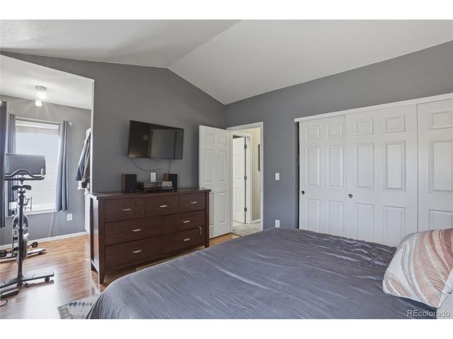 2669 S Deframe Cir, Lakewood, CO 80228