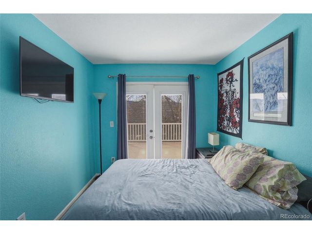 2669 S Deframe Cir, Lakewood, CO 80228