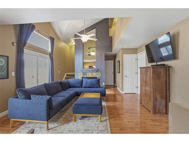 2669 S Deframe Cir, Lakewood, CO 80228