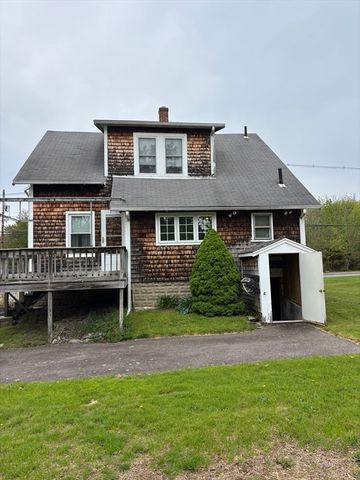 577 County, Taunton, MA 02780