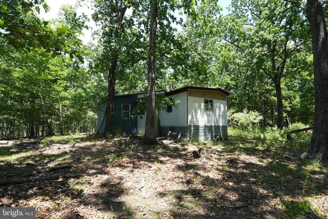 1917 S TIMBER RIDGE, Cross Junction, VA 22625