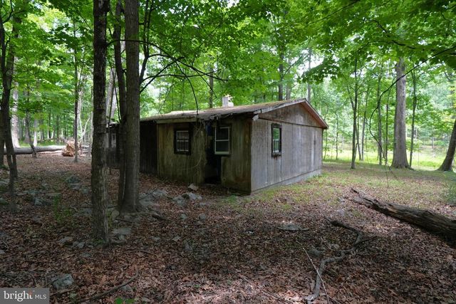 1917 S TIMBER RIDGE, Cross Junction, VA 22625