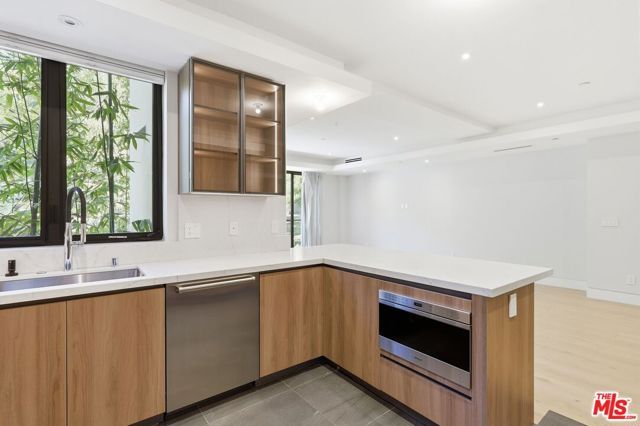 11769 Bellagio Road, Los Angeles, CA 90049