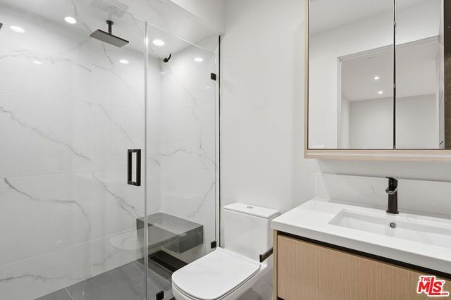 11769 Bellagio Road, Los Angeles, CA 90049