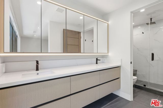 11769 Bellagio Road, Los Angeles, CA 90049