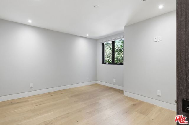 11769 Bellagio Road, Los Angeles, CA 90049