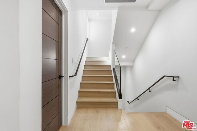 11769 Bellagio Road, Los Angeles, CA 90049